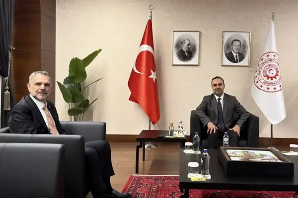 Başkan Vekili Akın’dan Bakan Kacır’a ziyaret 