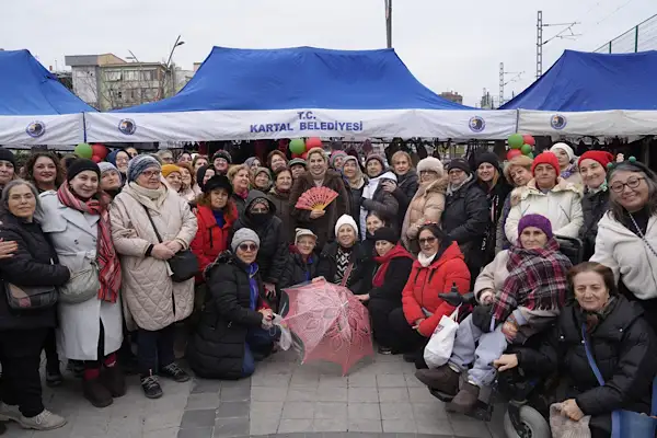 Kartal’da Yılbaşı Özel Kadın Emeği Pazarı kuruldu