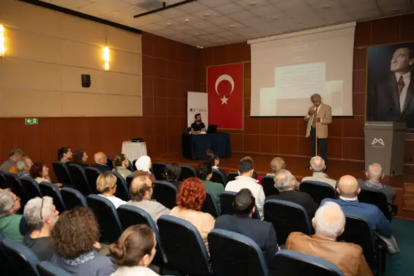 'Batı Uygarlığına Kök Süren Anadolu’ya Sahiplik' söyleşisi yapıldı