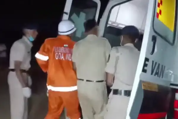 Hindistan'da bir gece kulübü yangınında 25 kişi hayatını kaybetti