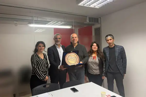 Eş Başkan Dündar, Barcelona’da temaslar gerçekleştirdi