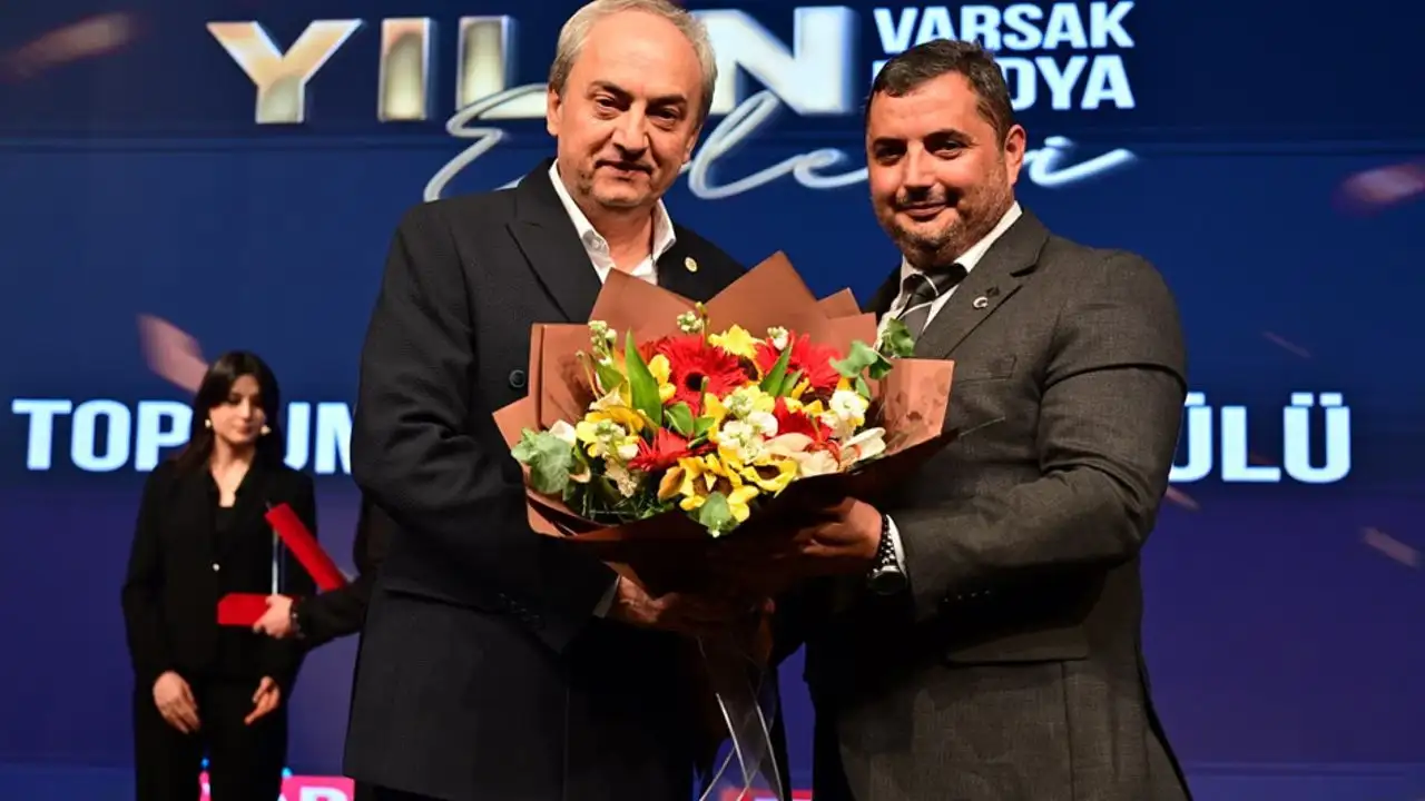 Yılın belediye başkanı ödülü Başkan Kocagöz’e