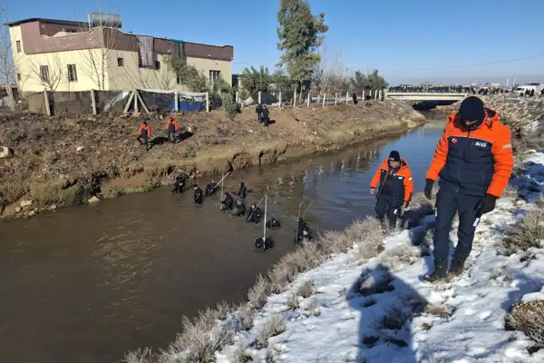 Şanlıurfa'da sulama kanalında kaybolan vatandaşı arama çalışmaları sürüyor