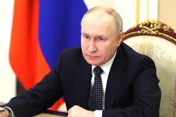 Putin, Rusya'nın Donbas'ı zorla alacağını veya Ukrayna'nın geri çekileceğini söyledi