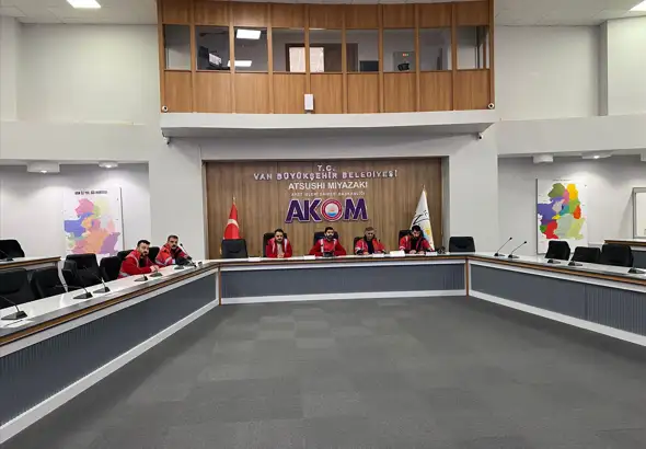 Büyükşehir, kar yağışını AKOM'dan anlık takip ediyor