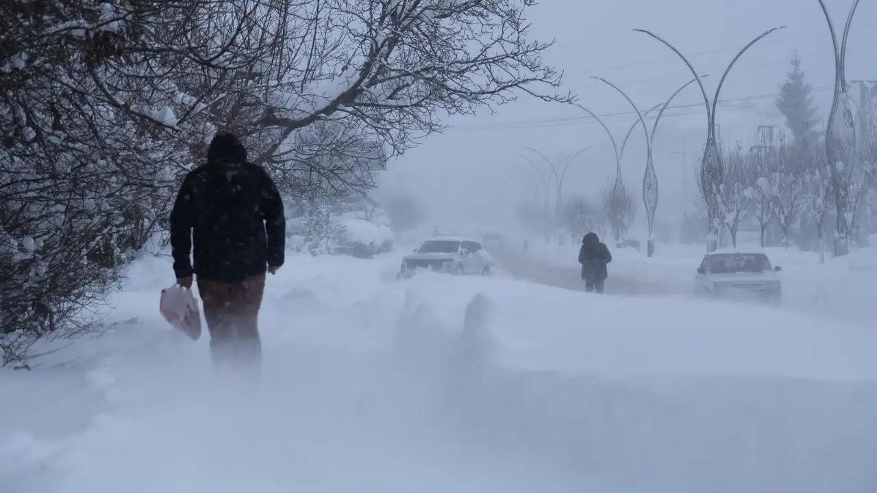 Meteoroloji’den kuvvetli yağış, kar ve fırtına uyarısı