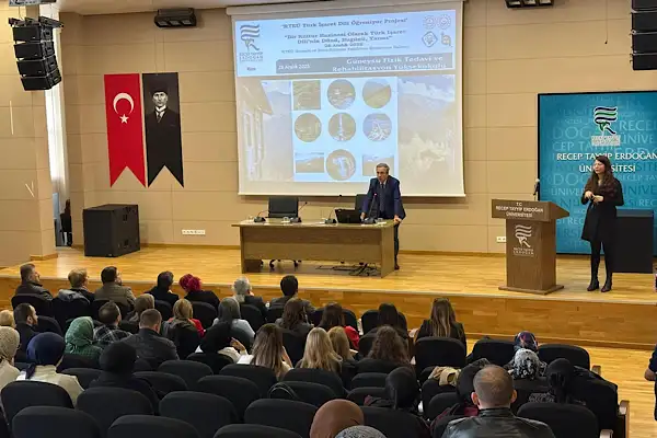 RTEÜ’de “Bir Kültür Hazinesi Olarak Türk İşaret Dili” etkinliği düzenlendi