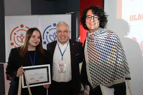 Nilüfer Kent Konseyi Gençlik Meclisi’nde eş başkanlar Söker ve Varol oldu