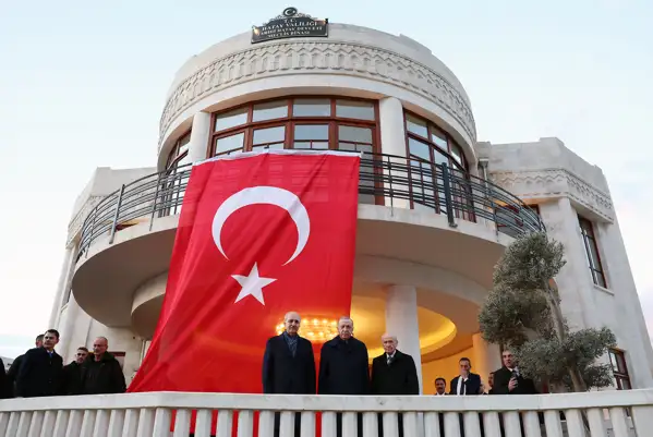 Cumhurbaşkanı Erdoğan, Hatay'da tarihi ve kültürel yapıları ziyaret etti