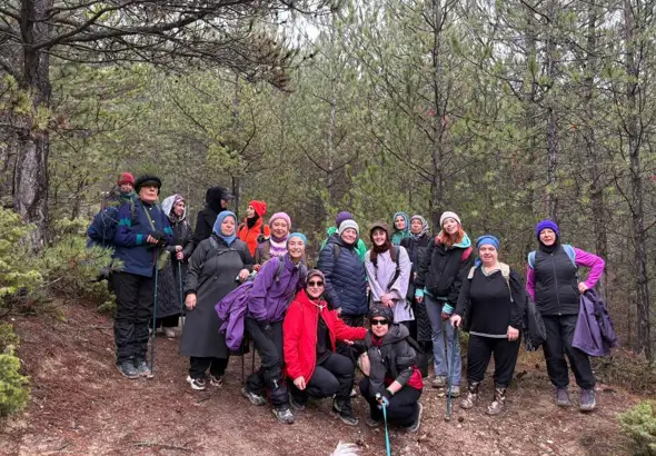 Kütahya'da doğa yürüyüşünde vatandaşlar bir araya geldi