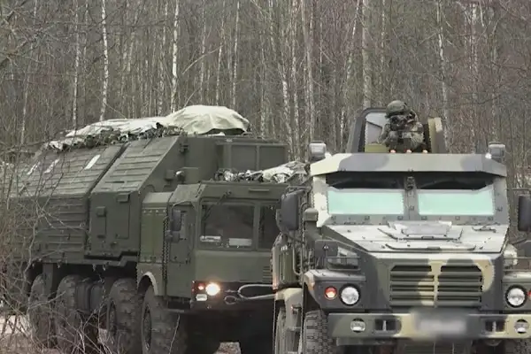 Rusya’nın Oreşnik füze sistemi Belarus’ta göreve başladı