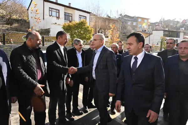 Başkan Er, Pütürge'de ziyaretler gerçekleştirdi