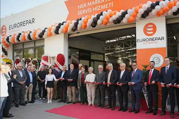 Eurorepar Car Service 300’üncü servis noktasını İzmir’de açtı