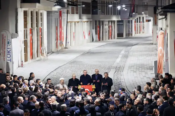 Kurtulmuş, Hatay Devlet Meclisi Binası ile Habib-i Neccar Camini ziyaret etti