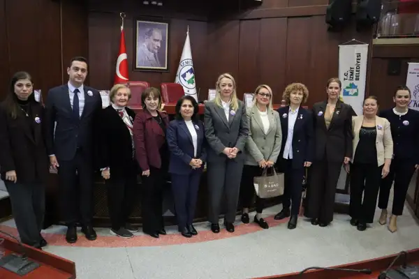 İzmit’te 5 Aralık Kadın Hakları Paneli