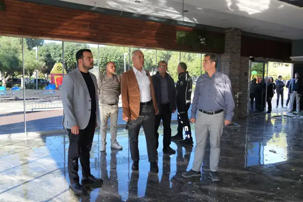 Başkan Özçelik’ten Mahmutlar'da saha incelemesi