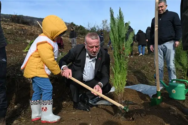 Karabatı: Geleceğe nefes olacak fidanları toprakla buluşturuyoruz