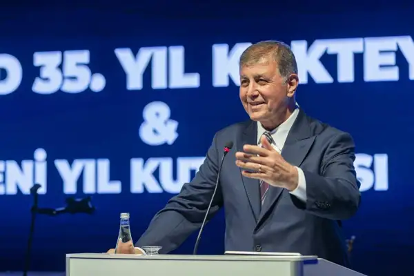 Başkan Tugay'dan genç iş insanlarına İzmir için kenetlenme çağrısı