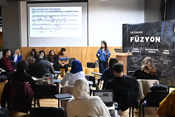 Mamak'ta  Yapay Zeka Eğitim Programı tamamlandı