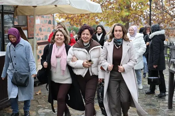Osmangazili kadınlar kültür turlarıyla moral buluyor
