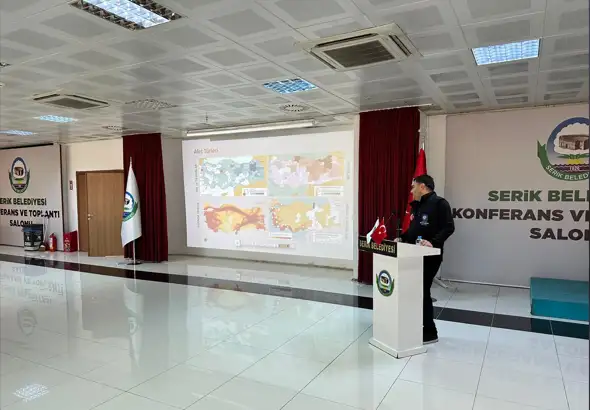 Serik Belediyesi personeline afet farkındalık eğitimi verildi