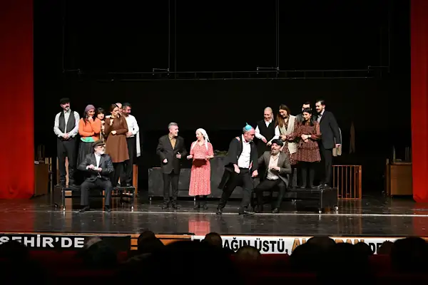 Kırşehir'de  3. Tiyatro Festivali sona erdi