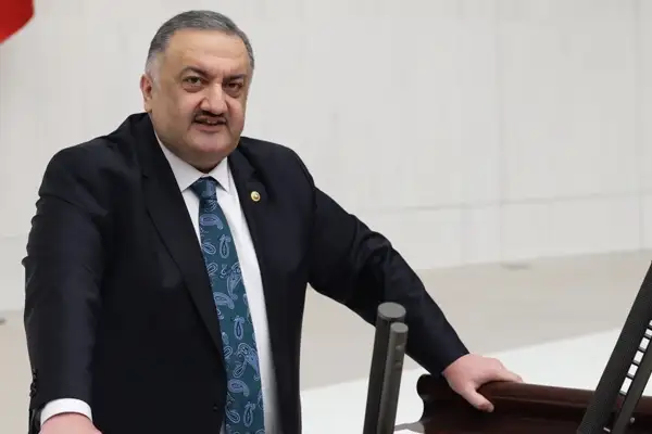 DEVA Partili Karal: Cuma hutbeleri iyileştirici bir dil taşımalı