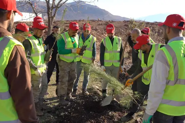 Bayraktar: Enerjide tam bağımsız, doğasıyla yeşil bir Türkiye için çalışıyoruz