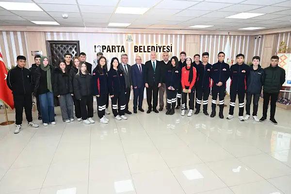 Öğrencilerden Başkan Başdeğirmen’e ziyaret