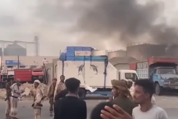  BAE, Suudi Arabistan'ın hava saldırılarının ardından Yemen'den askerlerini çekiyor