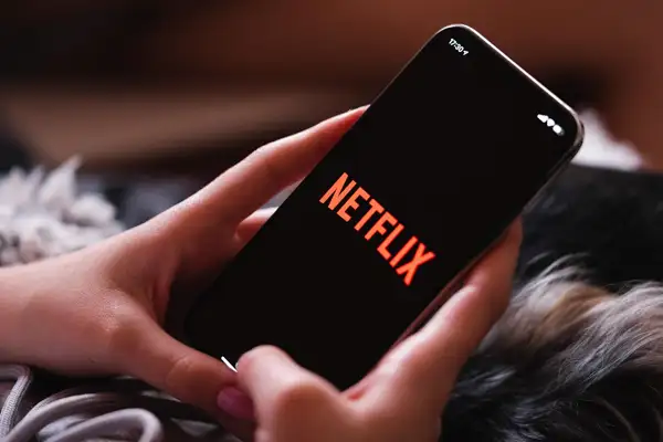 Netflix, Warner Bros. ve HBO'yu satın alma anlaşmasını duyurdu