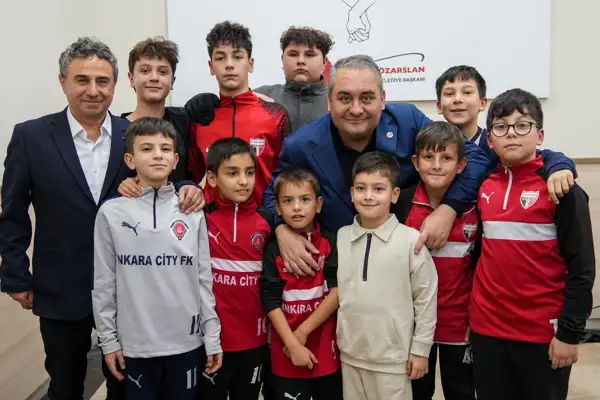 Başkan Özarslan, İncirli Mahallesi’nde vatandaşla buluştu