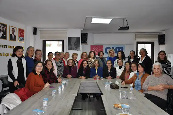 CHP  Bursa İl Kadın Kolları'ndan 5 Aralık Kadın Hakları Günü mesajı