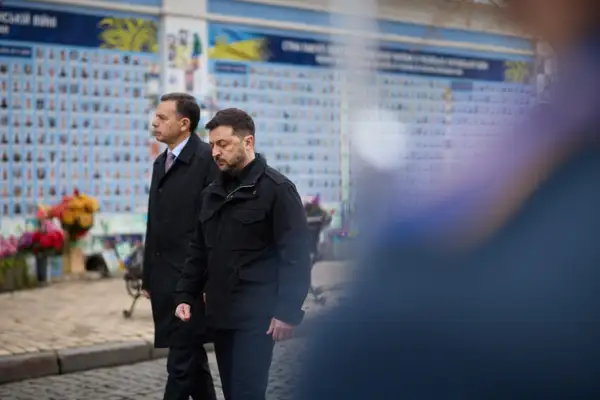 Zelenski: Tüm savunucularımızın anısı sonsuza dek yaşasın