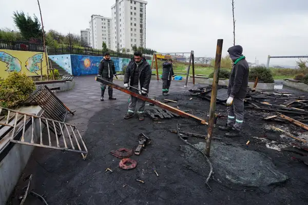 Beylikdüzü’nde park alanlarına yönelik iki ayrı saldırı