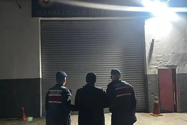 Rize’de aranan şahıs yakalandı