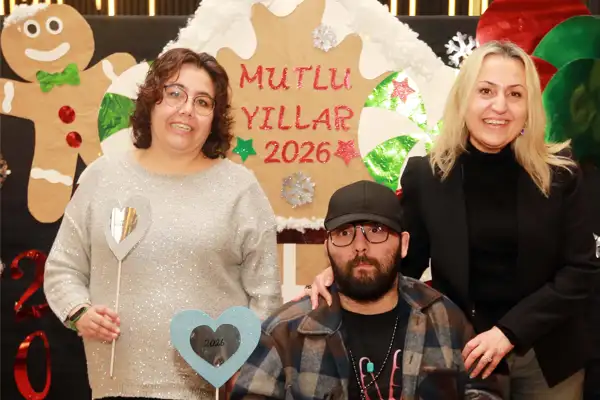 Nefes Engelliler Sosyal Tesisi üyeleri yeni yılı kutladı