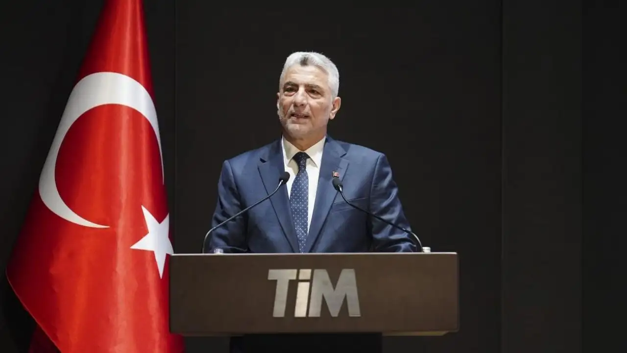Bakan Bolat: 2030'da 500 milyar dolar ihracata ulaşmak elimizde