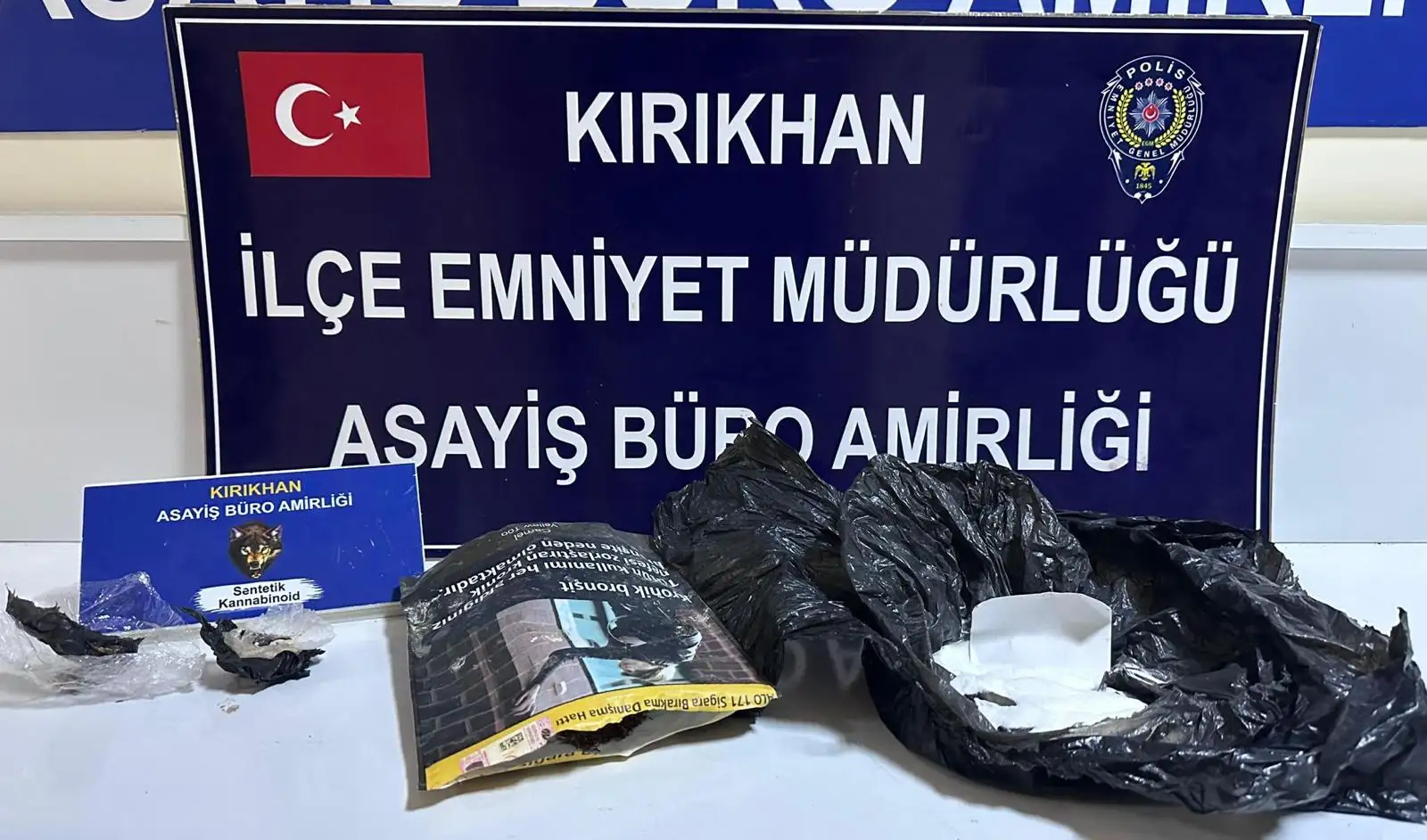 KIRIKHAN’DA SUÇLUYA GEÇİT YOK: EMNİYET’TEN ZEHİR TACİRLERİNE VE SİLAHLANMAYA ‘DEMİR YUMRUK’!