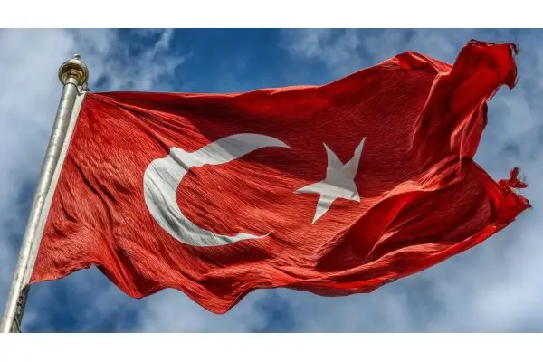 Bayrağımıza saldırı soruşturmasında 14 gözaltı