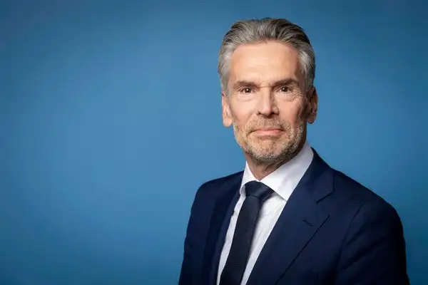 Schoof: Kraliyet Komiserleri, devletin yöneticileridirler