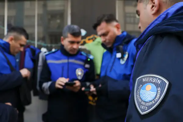 Mersin'de kaldırım işgallerine karşı denetim