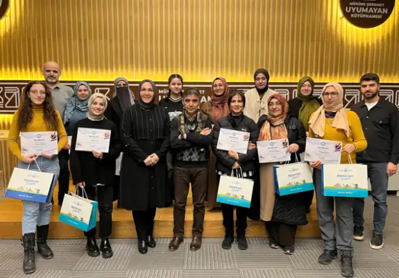 Yazı Atölyesi, ilk mezunlarını verdi