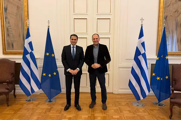 Yunanistan Dışişleri Bakanı Gerapetritis, Al Mansouri ile görüştü