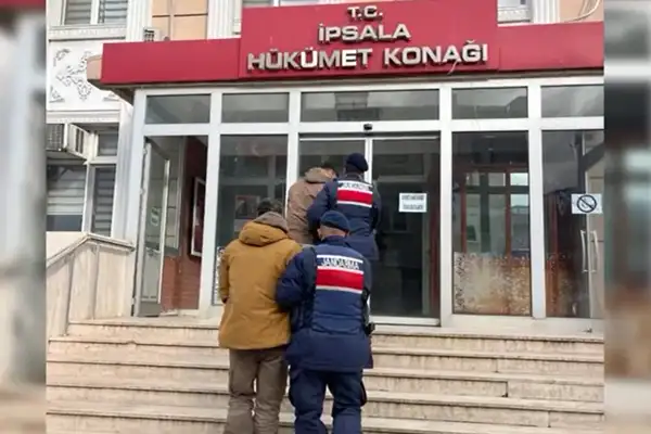 FETÖ’ye yönelik operasyonlarda 77 şüpheli yakalandı 