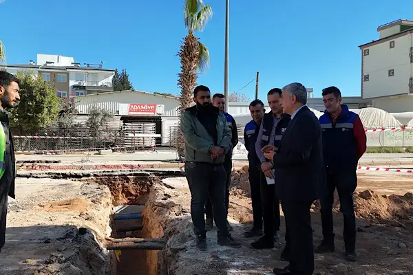 Antalya’da altyapı projesinde asfalt aşamasına geçildi