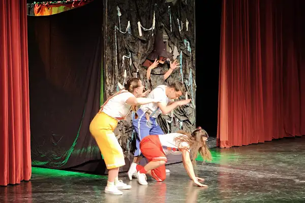 Kepez’de yılın ilk çocuk oyunu 