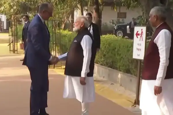 Almanya Başbakanı Merz, Hindistan'ı ziyaret ediyor