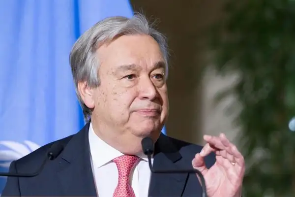 Guterres: Teknolojiyi insanlık yönlendirmeli, tersi değil