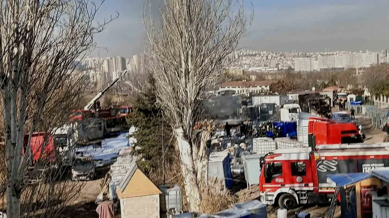 Ankara Emniyet Yenimahalle yediemin otoparkında yangın çıktı